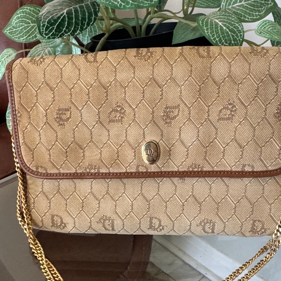 AMAZING DEAL ON Christian Dior Vintage Honeycomb Shoulder - Project Bag - Picture 2 of 14